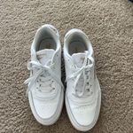 Reebok White Shoes Photo 1