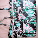 Guess  revisable tote wallet set Photo 5