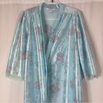 Lorraine | Vintage Light Blue Floral Robe Photo 1
