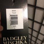 Badgley Mischka Angelina beige satinTrench XL NWT Photo 7