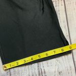 Nike  Wide Leg Black Capri. Size Small. Photo 9