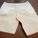Converse  Bermuda women's Shorts are a size 6.  Photo 2