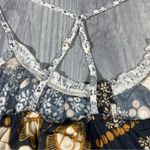 Daytrip Navy and Cream Floral Tank Top; small women’s Photo 3