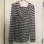 LA Hearts Cute lightweight sweater hoodie Photo 2