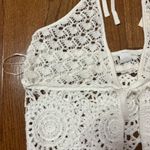 Hollister NWT white crochet style cover up front tie halter top - XS Photo 4
