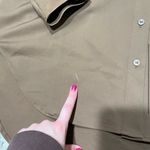 Good American Tabbed Poplin Shirt Photo 4