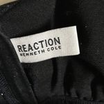 Kenneth Cole REACTION.  bust 34 Photo 9