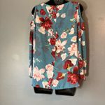 Belle Sky Belle & Sky Bule Floral Open Shoulder blouse Photo 4