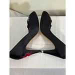 Women's glint Heels Size 9, Black and Red Photo 7