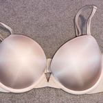 Victoria's Secret Push-up Bra Photo 0