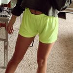 Alo Yoga Neon Shorts NEW Photo 0