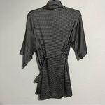 Victoria's Secret Victoria’s Secret Black & White Pattern Satin-like Robe Size Small Photo 5