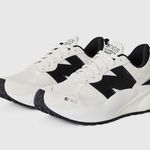 New Balance Figs  3447 in Cream, Size 6.5 Photo 0