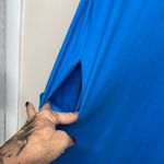 Willow Tree Vibrant Blue V Photo 4