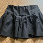 Pretty Little Thing Size 6 Black Pleated Mini Skirt Photo 0