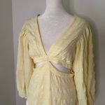 Showpo. yellow long sleeve cut Photo 3