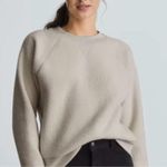 Everlane ୨୧ ・゚✧ The ReNew Raglan Sweatshirt Photo 0