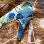 Bloom Vibrant Blue and Green Floral Heels Size 9 Photo 12