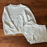 Beginning Boutique Cream Sweater Short Set Photo 0