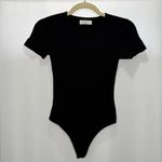 Babaton Aritzia  Contour Crew Shortsleeved Bodysuit Photo 2