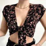 American Eagle ‎ Size S Black Floral Cap Sleeve Front Tie Smocked Waist Crop Top Photo 0