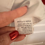 BOHO BOUTIQUE M Floral Red and White V Photo 4