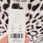 Ny&co NY& leopard cold shoulder blouse size medium Photo 6
