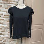 Bobeau  - cotton sweatshirt black crochet shoulder Ruffles detail Sz Small Photo 2