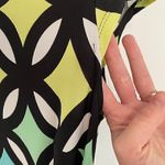 Madison Leigh  Black White Green Geometric Print Short Cap Sleeve Sheath Dress 12 Photo 11