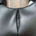 ISABELLA HOBO Black Photo 4