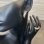 3 Piece Jewelry Set Gold Photo 1