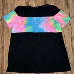 black and rainbow t Photo 0