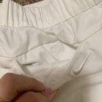 Nike  Dri Fit white cloth woman size MEDIUM shorts Photo 8