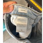 KanCan Signature Mom Fit High Rise Denim Short Light Wash Size 26 western casual Photo 5