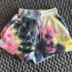 Balance Athletica Affirmation Short – Thunderstorm Photo 0