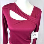 Cycle House long sleeve burgundy slanted cutout active crop top size small Red Photo 2