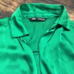 ZARA  green silky long sleeve pearl button button down top size medium Photo 3