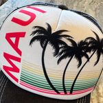 ALOHAS Maui Graphic Trucker Hat Photo 3