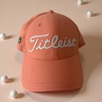 Titleist  Women’s Peach Logo Baseball Hat Cap NEW NWOT Photo 1