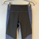 Outdoor Voices Leggings Navy Blue & Black Warmup 3/4 Legging Sz XS NWT Photo 3