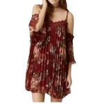 Flying Tomato Off Shoulder Pleated Crochet Trim Burgundy Floral Dress EUC S Photo 1