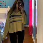 yellow sweater Size M Photo 0