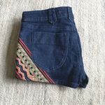 BDG Urban Outfitters Shorts Aztec Tribal Embroidered Denim Women's Sz 27 Photo 3
