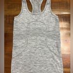 Lululemon  SWIFTLY TECH RUN RACERBACK HEATHERED GRAY TANK TOP WOMEN'S SIZE 4 Photo 0