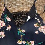 Revolve 🌼 Floral romper Photo 4