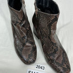 Time & Tru Womans  Brown Black Snake Print Side Zip Block Heel Ankle Boots 11 Photo 0