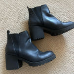 Dirty Laundry  Boots Photo 0