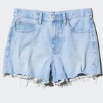 Uniqlo Denim Shorts | Distressed | 2.5" Inseam Light Blue Wash Size 29 Photo 1