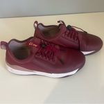Clove Classic Limited Edition Royal Maroon nursing shoes Red Size 9 Photo 1