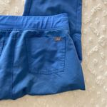FIGS  Technical Collection Zamora Jogger Scrub Pants Womens Sz Medium P Ceil Blue Photo 2